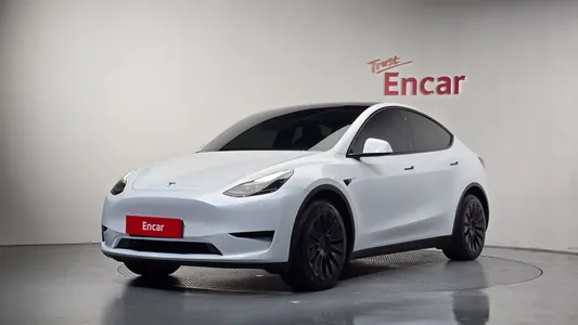 Tesla Y RWD 2024