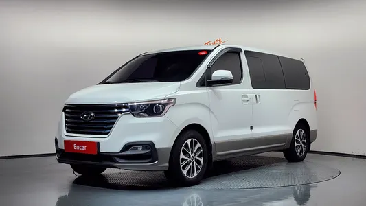 Hyundai 9 2018