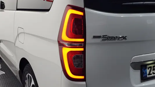 Hyundai 그랜드 스타렉스 9 2018 23