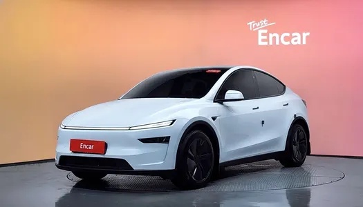 Tesla Y RWD 2025