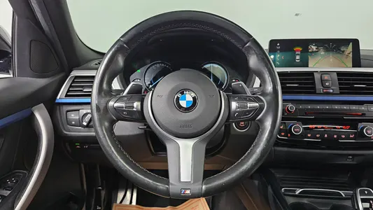BMW 3 Series (F30) 320i M 2018 14
