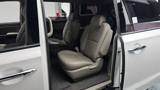 Kia 카니발 9 2019 27