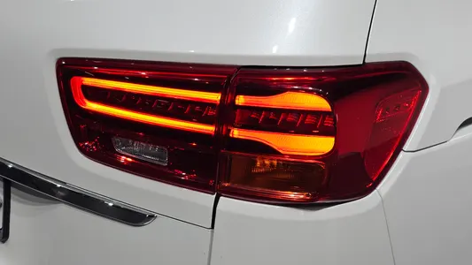 Kia 카니발 9 2019 24