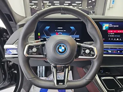 BMW i7 (G70) M70 xDrive 2023 9
