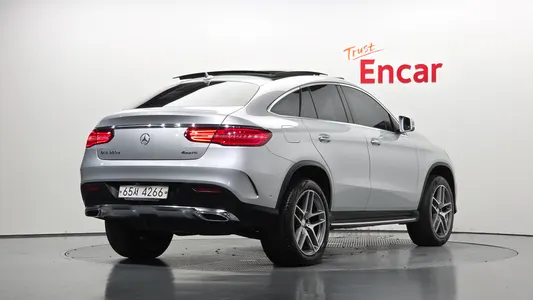 Mercedes-Benz GLE-Class W166 GLE350 d 4MATIC 2017