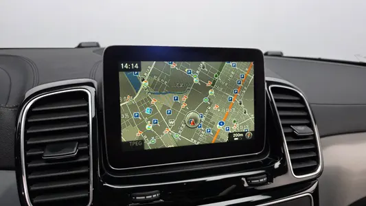 Mercedes-Benz GLE-Class W166 GLE350 d 4MATIC 2017 13