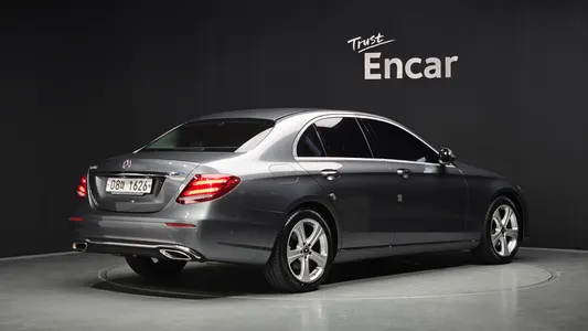 Mercedes-Benz E-Class W213 E200 2018