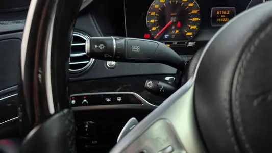 Mercedes-Benz S-Class W222 S350 d 4MATIC AMG Line 2020 33