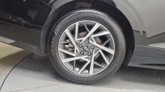 Hyundai (GN7) 2025 5