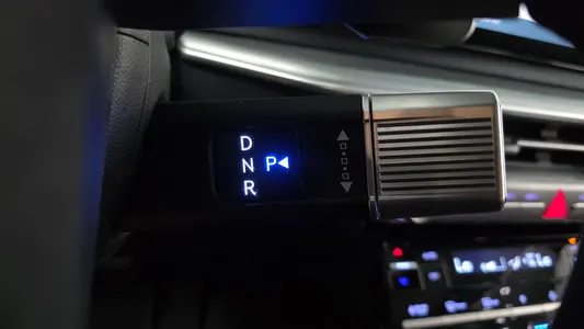 Hyundai (GN7) 2025 9