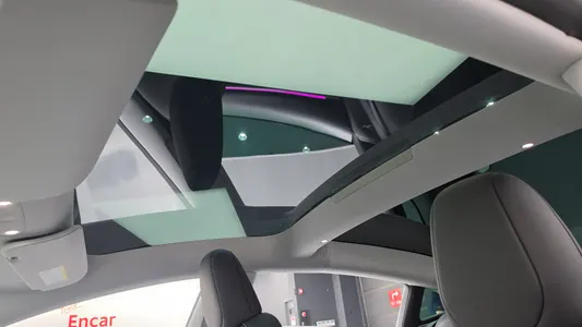 Tesla 3 AWD 2024 18