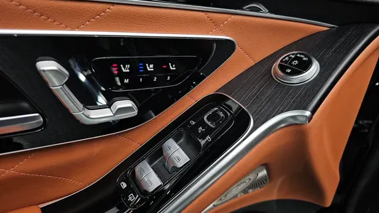 Mercedes-Benz S-Class W223 S400 d 4MATIC 2022 28