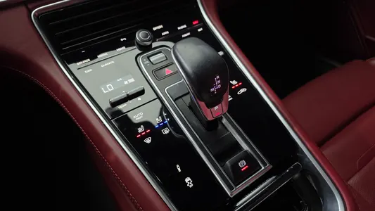 Porsche (971) 2.9 AWD 2021 9