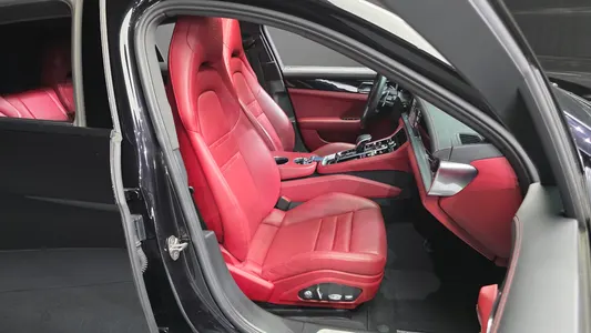 Porsche (971) 2.9 AWD 2021 11