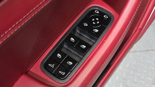 Porsche (971) 2.9 AWD 2021 14