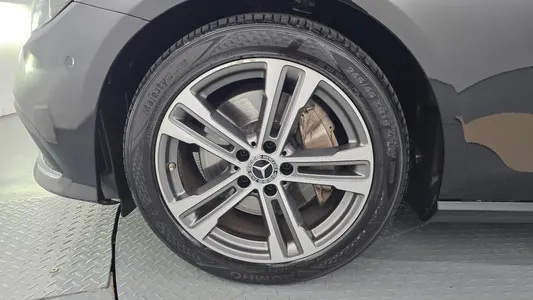 Mercedes-Benz E-Class W213 E350 4MATIC 2021 5