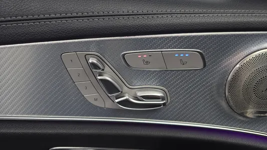 Mercedes-Benz E-Class W213 E350 4MATIC 2021 31