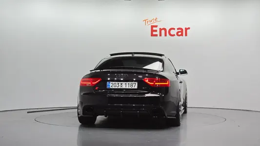 Audi RS 5 4.2 FSI 2015 4