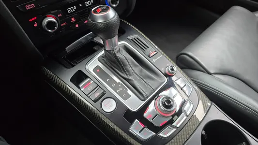 Audi RS 5 4.2 FSI 2015 9
