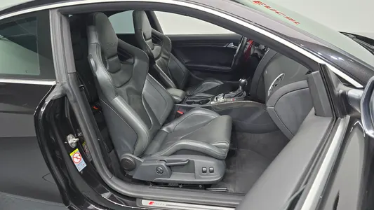 Audi RS 5 4.2 FSI 2015 26
