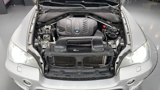 BMW X5 (E70) xDrive 30d 2011 6