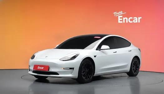 Tesla 3 AWD 2022