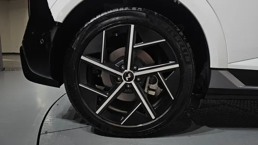 Hyundai 5 AWD 2024 22