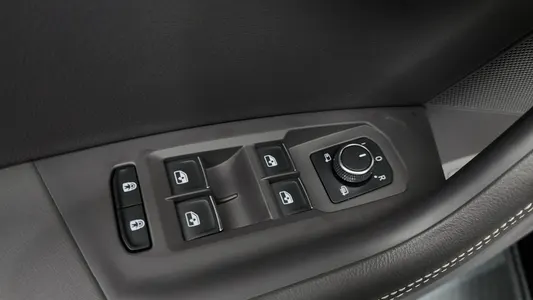 Volkswagen 3 3.0 TDI 2023 29