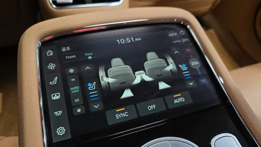Genesis G90 (RS 4) 3.5 2WD 2023 36
