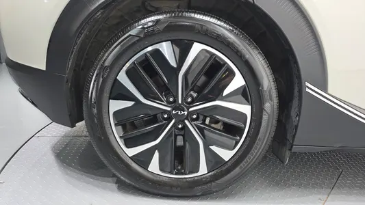 Kia EV6 2022 5