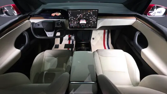 Tesla X AWD 2024 7
