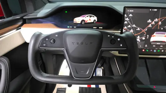 Tesla X AWD 2024 13