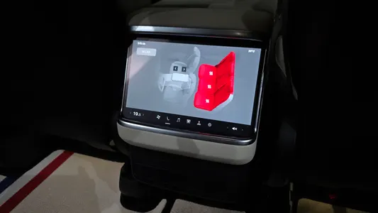 Tesla X AWD 2024 19