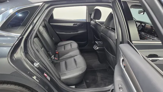 Hyundai IG 2021 12