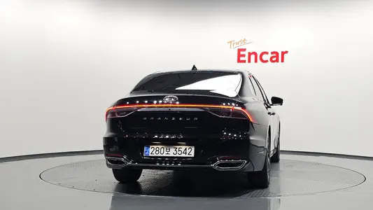 Hyundai IG 2022 4