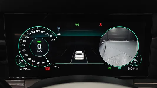 Hyundai IG 2022 8