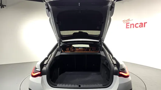 BMW i4 eDrive40 M 2022 20