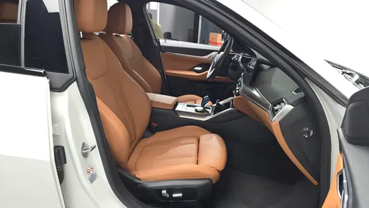 BMW i4 eDrive40 M 2022 26