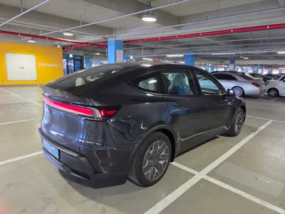 Tesla Y L AWD 2026 4