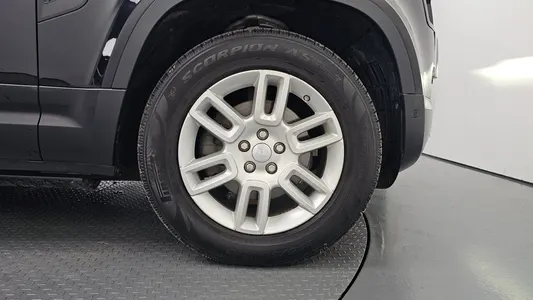 Land Rover (L663) 110 D240 S 2020 21