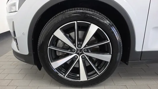Polestar 2 2022 5