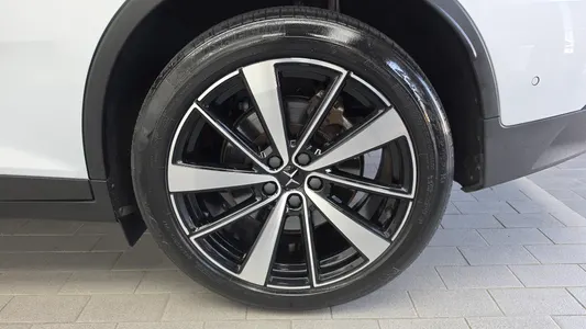 Polestar 2 2022 21