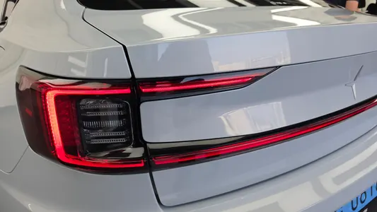 Polestar 2 2022 23