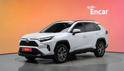 Toyota RAV4 5 2.5 2WD XLE 2025 21