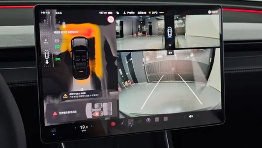 Tesla Y AWD 2025 18