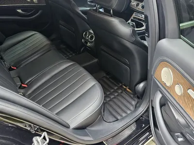 Mercedes-Benz E-Class W213 E300e 4MATIC 2022 7