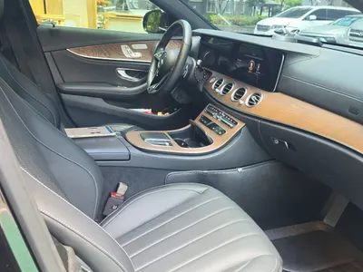 Mercedes-Benz E-Class W213 E300e 4MATIC 2022 9
