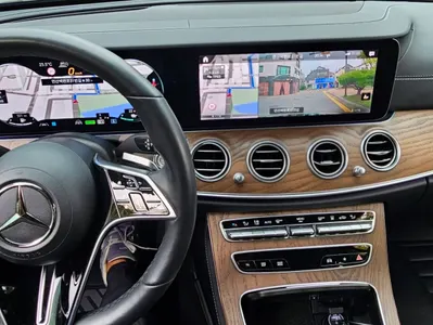 Mercedes-Benz E-Class W213 E300e 4MATIC 2022 11