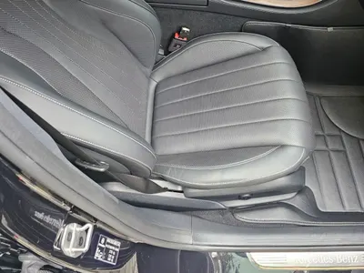 Mercedes-Benz E-Class W213 E300e 4MATIC 2022 10