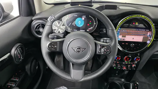 MINI 쿠퍼 5 2023 13